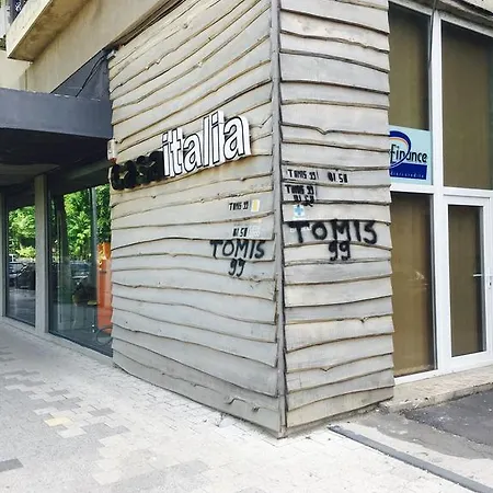 Tomis 99 아파트 *