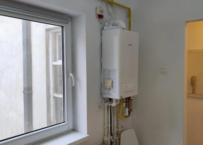 Apartmán Bulevardul Tomis 99, Apartament 2 Cam, Zona Pietonala Weekend, Vedere Parcul Operei, Ideal Familii Constanţa